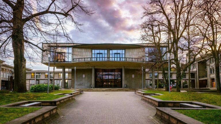 Université Miséricorde 1920 x 1080