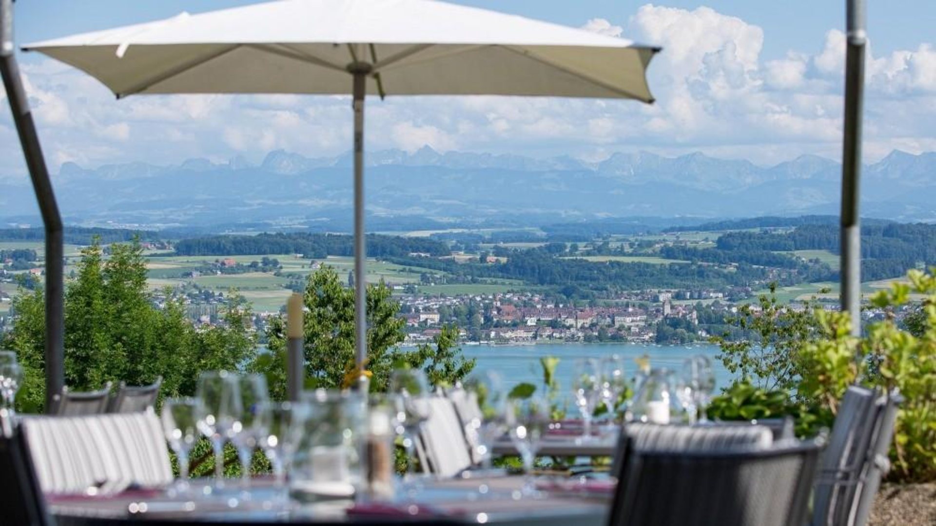 Restaurants on the "Grand Tour"