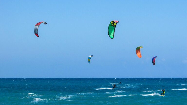 King Of The Lake: The kitesurf competition