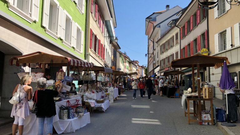 Marchés artisanaux à Châtel-St-Denis & Les Paccots