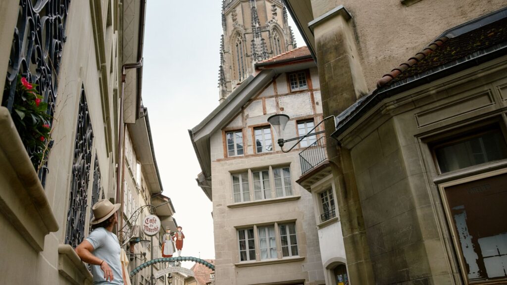 Hey hockey fans, welcome to Fribourg!