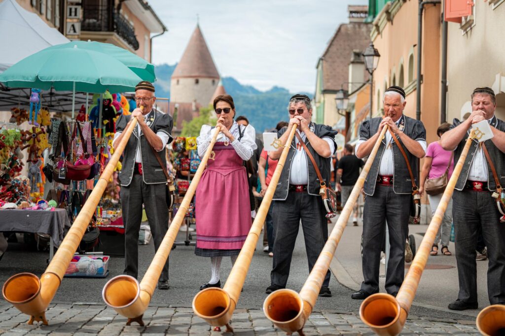 Les Marchés folkloriques de Bulle sont de retour cet été !