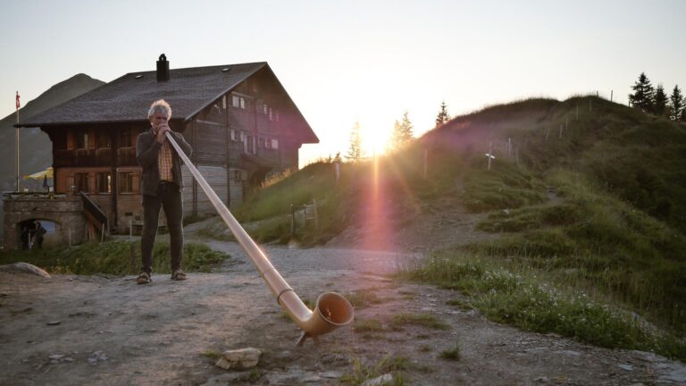 Where enjoyment meets the mountains | Alpine huts